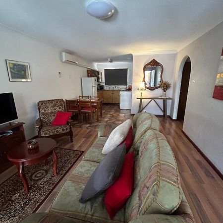 Champion Bay Beach Unit, With Own Carport, Geraldton Exteriér fotografie